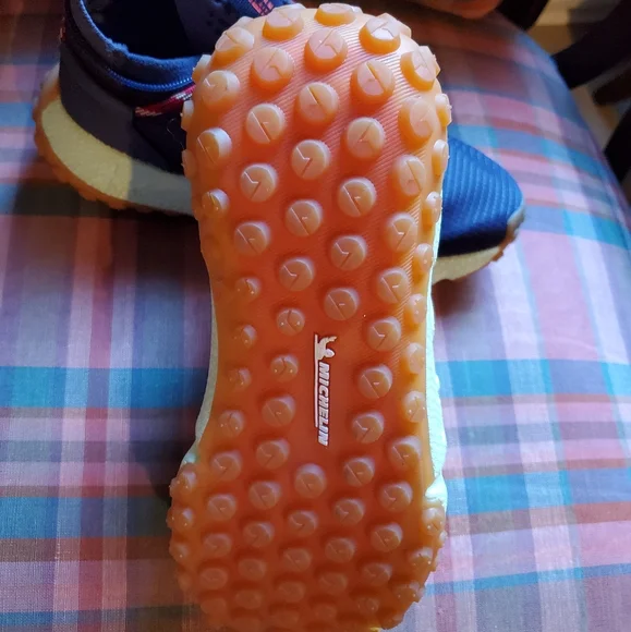 Under Armour Blue and Pink Athletic Shoes - Picture 2 of 5